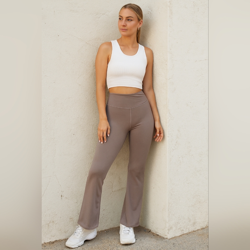 Wilo The Label Gray Flare Leggings XS | High Rise Split Hem Yoga Pants Athleisur